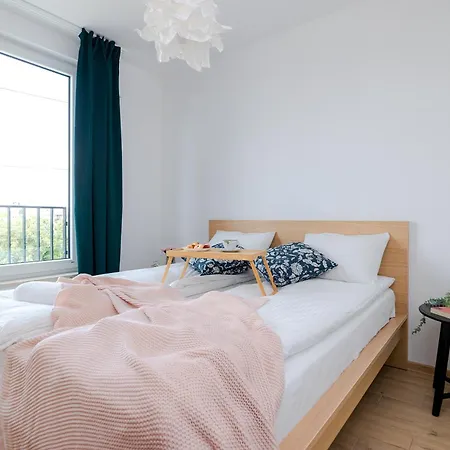 Lägenhet Shortstaypoland Pileckiego B140 Warszawa