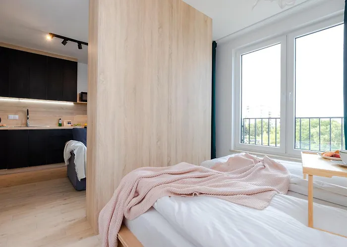 Shortstaypoland Pileckiego B140 Apartment Warsaw