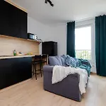 Shortstaypoland Pileckiego B140 شقة *
